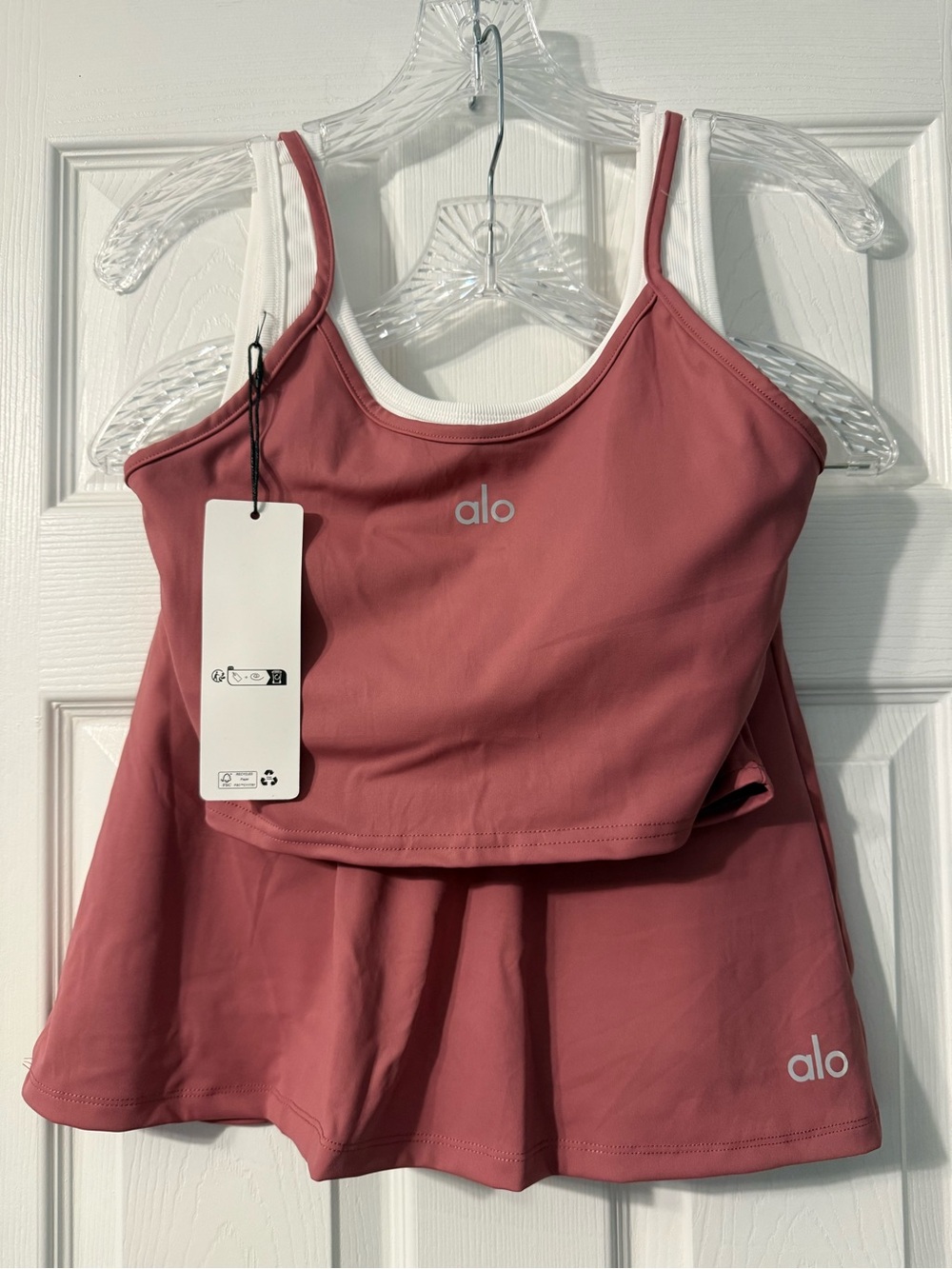ALO Yoga Rose Pink Double-Layer Camisole Tank with White Trim